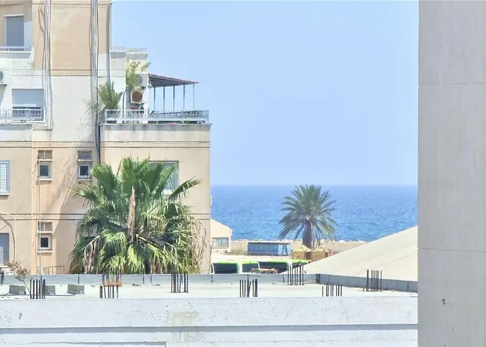 Coastal Getaway: 2 For Up To 14 Guests! Light-flooded And Spacious Διαμέρισμα